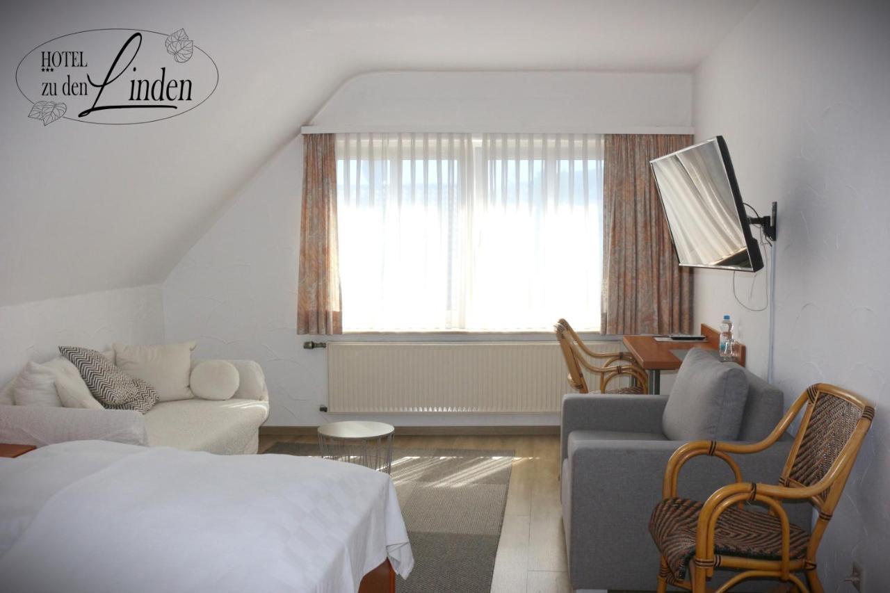 Hotel Zu Den Linden ヴァッハトベルク エクステリア 写真