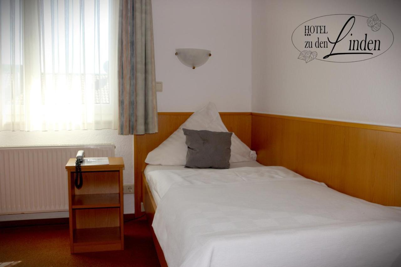 Hotel Zu Den Linden ヴァッハトベルク エクステリア 写真