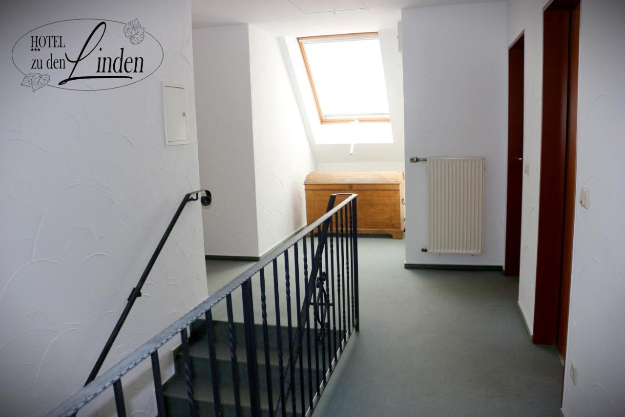 Hotel Zu Den Linden ヴァッハトベルク エクステリア 写真