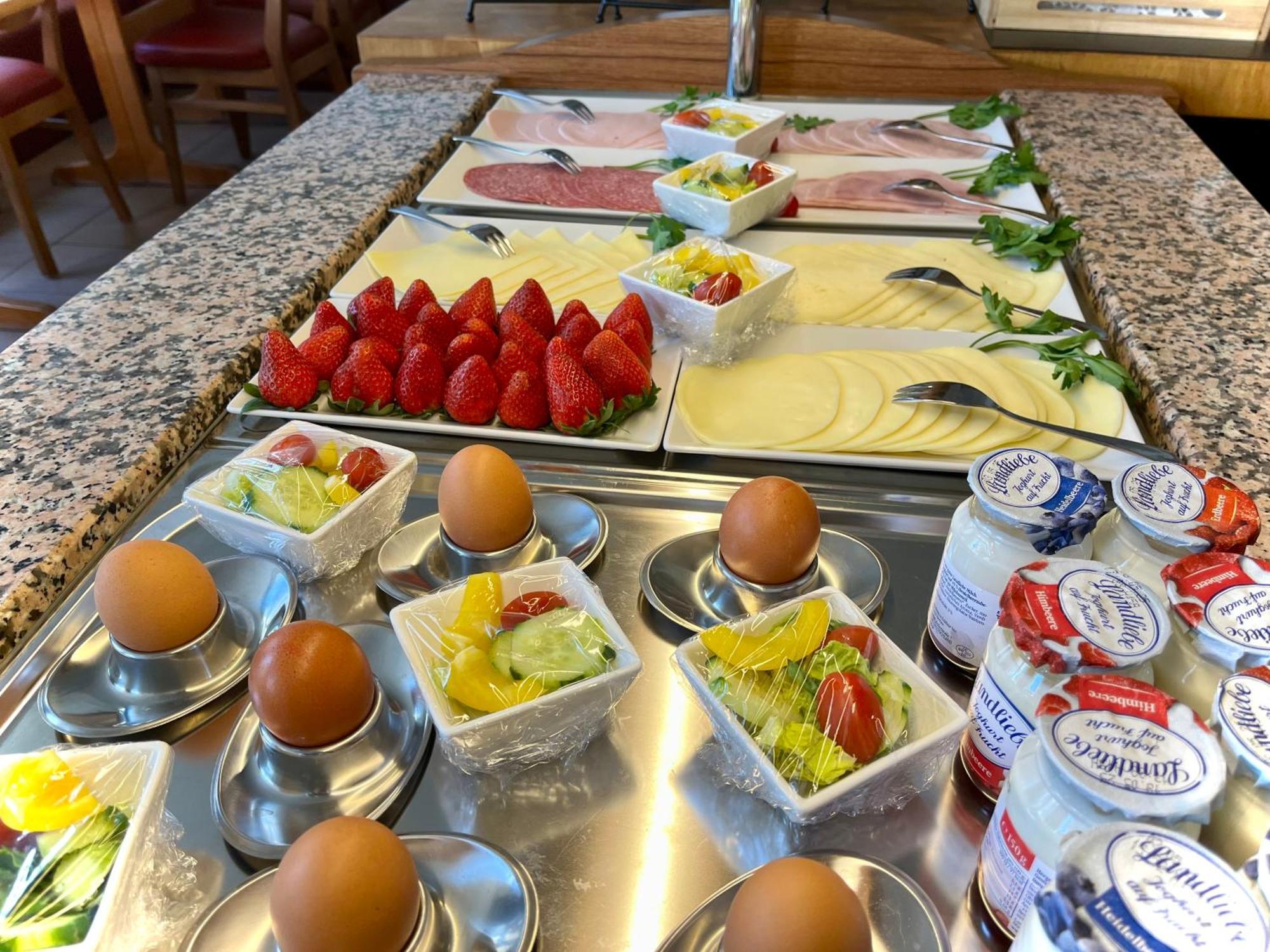 Hotel Zu Den Linden ヴァッハトベルク エクステリア 写真